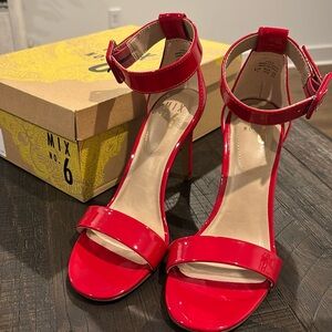 Mix No. 6 Lole Red Patent High Heel Shoe Ankle Buckle Straps Open Toe 7